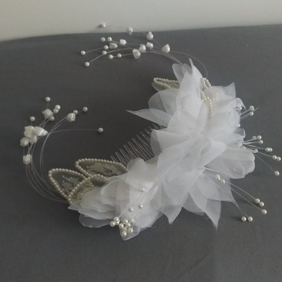 Handmade Hairpiece - Picture 4 of 5